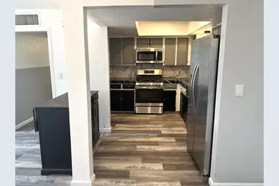 216 E Carol Avenue, Phoenix, AZ 85020 - Photo 5