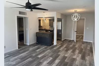 216 E Carol Avenue, Phoenix, AZ 85020 - Photo 3