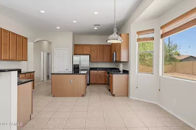 2619 E Hazeltine Way, Chandler, AZ 85249 - Photo 11
