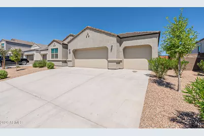30572 W Celeborn Drive, Buckeye, AZ 85396 - Photo 3