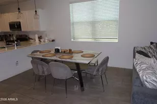 662 S Olympic Dr, Gilbert, AZ 85296 - Photo 7