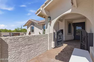 10712 E Hummingbird Ln, Gold Canyon, AZ 85118 - Photo 3