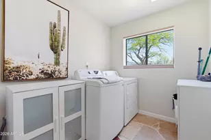 10712 E Hummingbird Ln, Gold Canyon, AZ 85118 - Photo 31