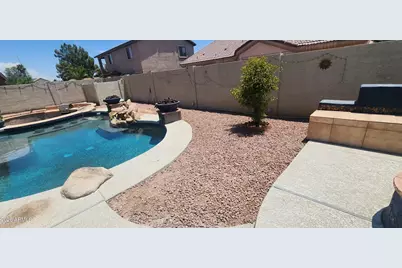 10755 W Davis Lane, Avondale, AZ 85323 - Photo 7