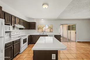 8689 E Roosevelt Cir, Scottsdale, AZ 85257 - Photo 13
