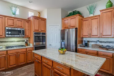 42431 N Celebration Way, Phoenix, AZ 85086 - Photo 17