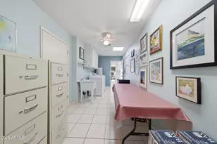 19034 N Signal Butte Cir, Sun City, AZ 85373 - Photo 35