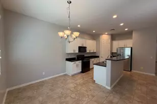 2417 E Iris Dr, Chandler, AZ 85286 - Photo 9
