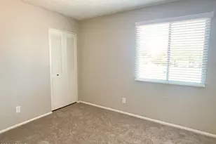 2243 W McRae Way, Phoenix, AZ 85027 - Photo 17