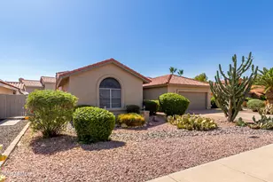8495 S Maple Ave, Tempe, AZ 85284 - Photo 3