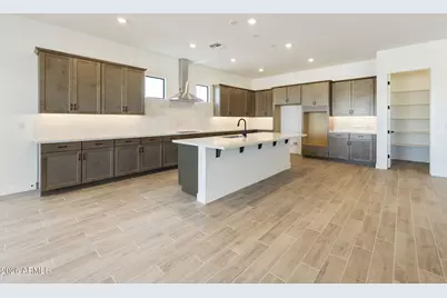 10139 S 51st Lane, Laveen, AZ 85339 - Photo 13
