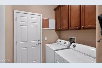 26229 W Vista North Drive, Buckeye, AZ 85396 - Photo 15