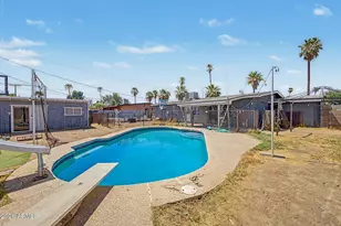 3801 W Meadowbrook Ave, Phoenix, AZ 85019 - Photo 29