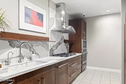 2211 E Camelback Road #902, Phoenix, AZ 85016 - Photo 43