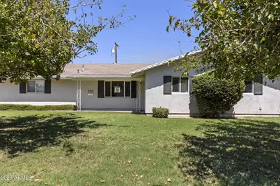8308 E Minnezona Avenue, Scottsdale, AZ 85251 - Photo 5