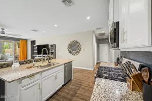 35871 N Loemann Dr, San Tan Valley, AZ 85143 - Photo 15