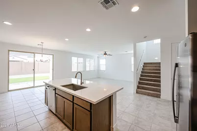 14758 W Gray Fox Trail, Surprise, AZ 85387 - Photo 5