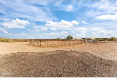 45589 N San Domingo Peak Trail, Morristown, AZ 85342 - Photo 55