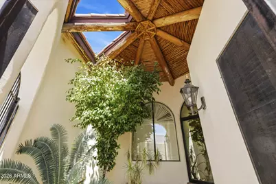 2012 E Northview Avenue, Phoenix, AZ 85020 - Photo 3