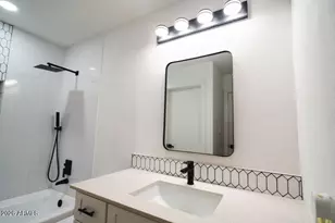 5712 N 68th Dr, Glendale, AZ 85303 - Photo 9