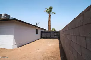 5712 N 68th Dr, Glendale, AZ 85303 - Photo 39