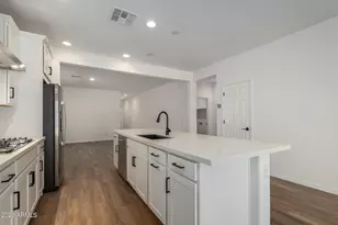 17318 W Surrey Dr, Surprise, AZ 85388 - Photo 17
