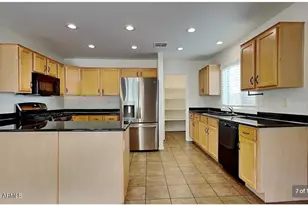 2246 E Bowker St, Phoenix, AZ 85040 - Photo 7