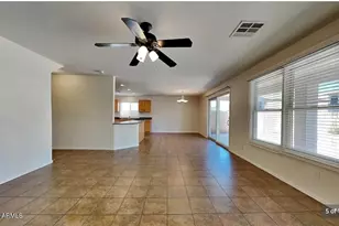 2246 E Bowker St, Phoenix, AZ 85040 - Photo 5