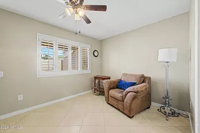 10042 W Hawthorn Drive, Sun City, AZ 85351 - Photo 13