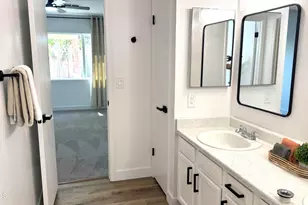 5028 N 102nd Ave, Glendale, AZ 85307 - Photo 11