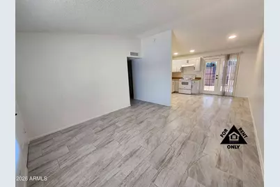 3646 N 67th Avenue #102, Phoenix, AZ 85033 - Photo 5