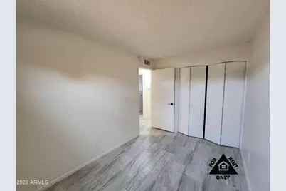 3646 N 67th Avenue #102, Phoenix, AZ 85033 - Photo 7