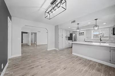 2807 N Dakota Street, Chandler, AZ 85225 - Photo 17