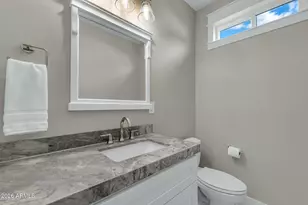 3913 E Devonshire Ave, Phoenix, AZ 85018 - Photo 27