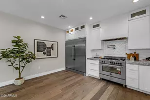 3913 E Devonshire Ave, Phoenix, AZ 85018 - Photo 11
