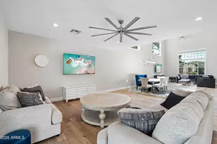 3913 E Devonshire Ave, Phoenix, AZ 85018 - Photo 7