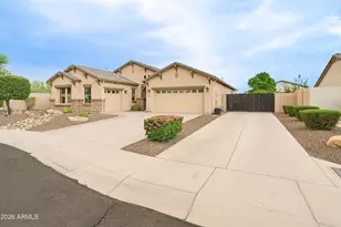 18403 W Colter Ct, Litchfield Park, AZ 85340 - Photo 7
