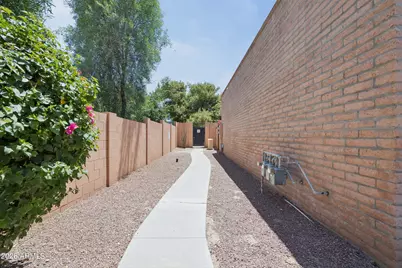 4434 E Hubbell Street #22, Phoenix, AZ 85008 - Photo 35