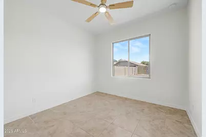 24433 W Sheraton Lane, Buckeye, AZ 85326 - Photo 15
