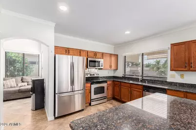 3706 N Wintergreen Way, Avondale, AZ 85392 - Photo 11