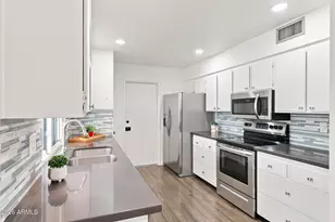 9443 W Newport Dr, Sun City, AZ 85351 - Photo 1