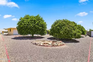 9443 W Newport Dr, Sun City, AZ 85351 - Photo 43