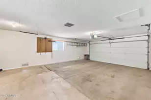 9443 W Newport Dr, Sun City, AZ 85351 - Photo 33