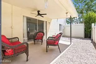 7823 E Bonnie Rose Ave, Scottsdale, AZ 85250 - Photo 19