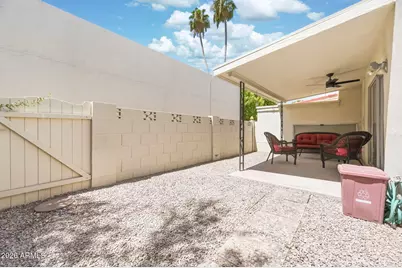 7823 E Bonnie Rose Avenue, Scottsdale, AZ 85250 - Photo 21
