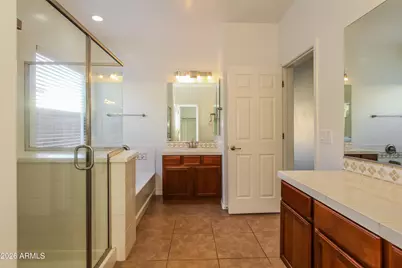 15674 W Monterosa Street, Goodyear, AZ 85395 - Photo 11