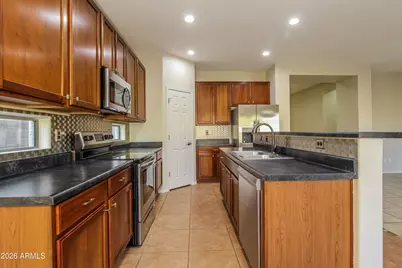15674 W Monterosa Street, Goodyear, AZ 85395 - Photo 7