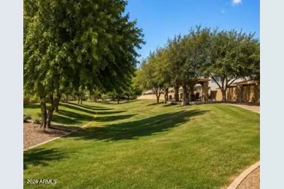 7594 N 88th Avenue, Glendale, AZ 85305 - Photo 7