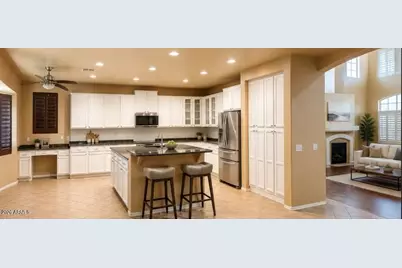 7594 N 88th Avenue, Glendale, AZ 85305 - Photo 3