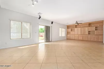 4542 N 111th Drive, Phoenix, AZ 85037 - Photo 5